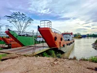 Landungsboot, Tank zu verkaufen