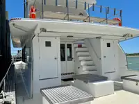 Kreuzfahrtschiff zu verkaufen