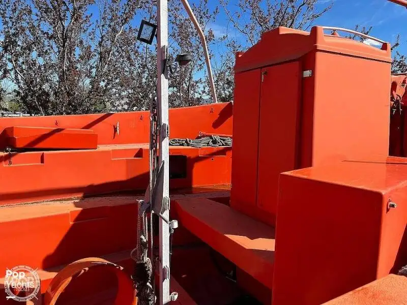 Rettungsboot zu verkaufen