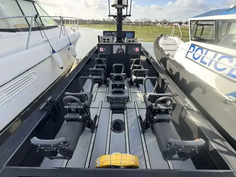 Festrumpf-Schlauchboot zu verkaufen