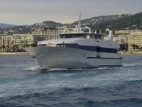 Passagierschiff zu verkaufen