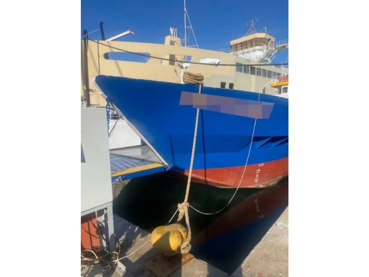 Passagierschiff zu verkaufen