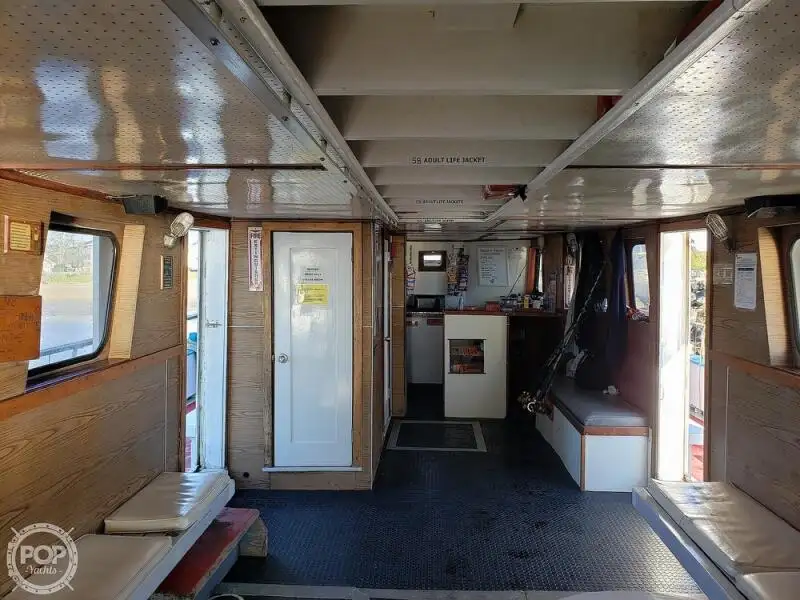 Fährschiff zu verkaufen