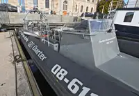 Festrumpf-Schlauchboot zu verkaufen