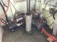 Landungsboot, Tank zu verkaufen