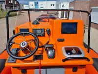 Festrumpf-Schlauchboot zu verkaufen