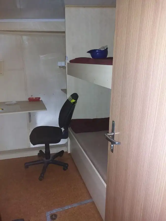 Vermessungsschiff zu verkaufen