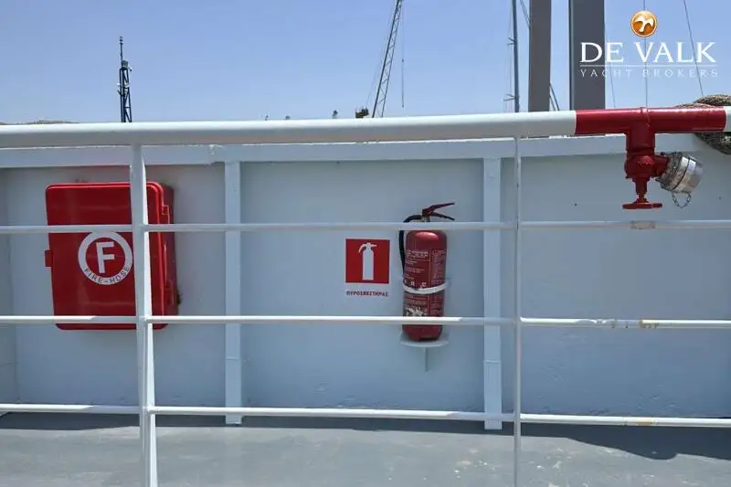 Fährschiff zu verkaufen