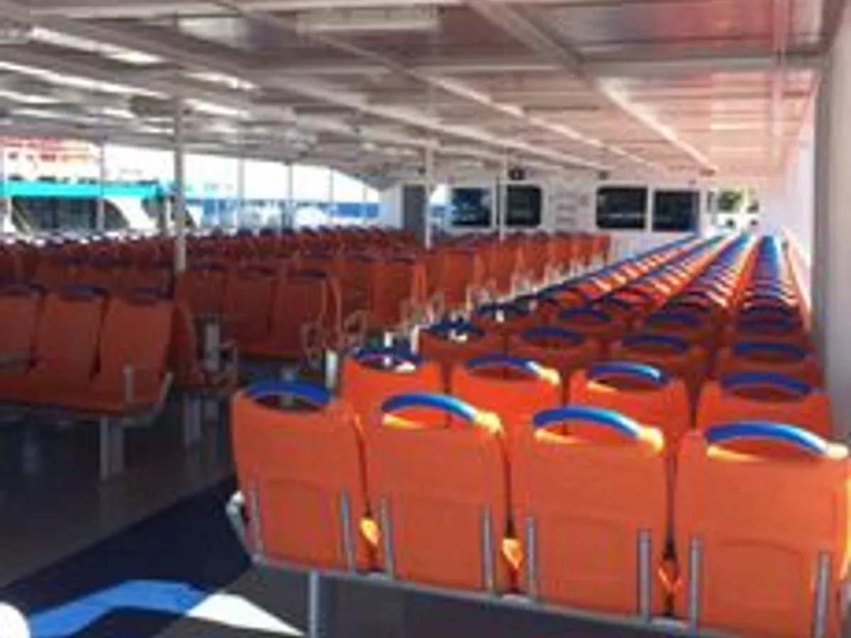 Passagierschiff zu verkaufen