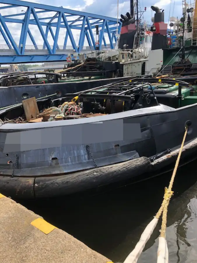 Schleppboot zu verkaufen