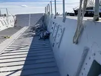 Landungsboot, Tank zu verkaufen