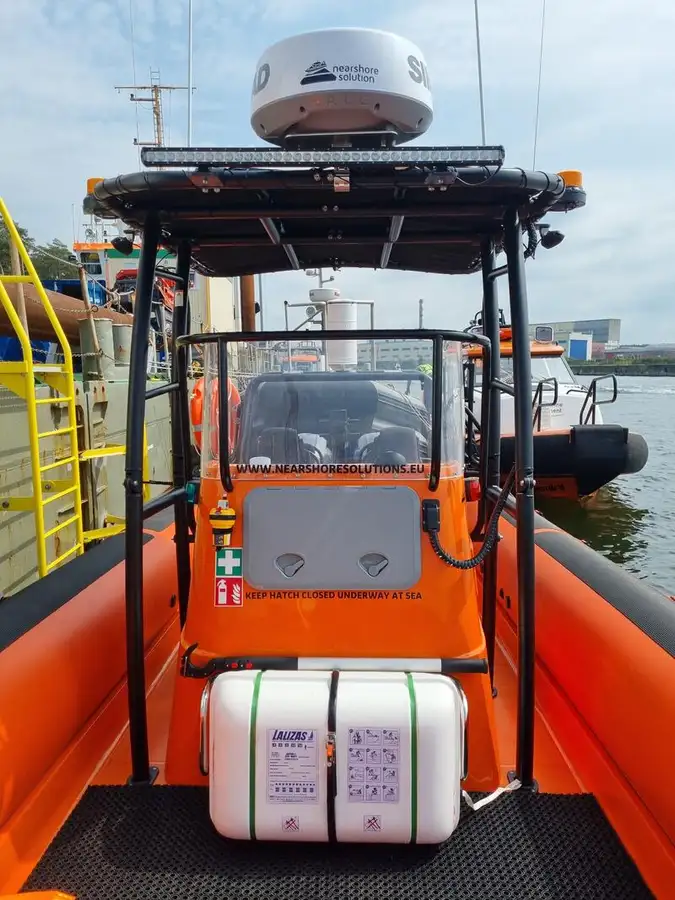 Festrumpf-Schlauchboot zu verkaufen