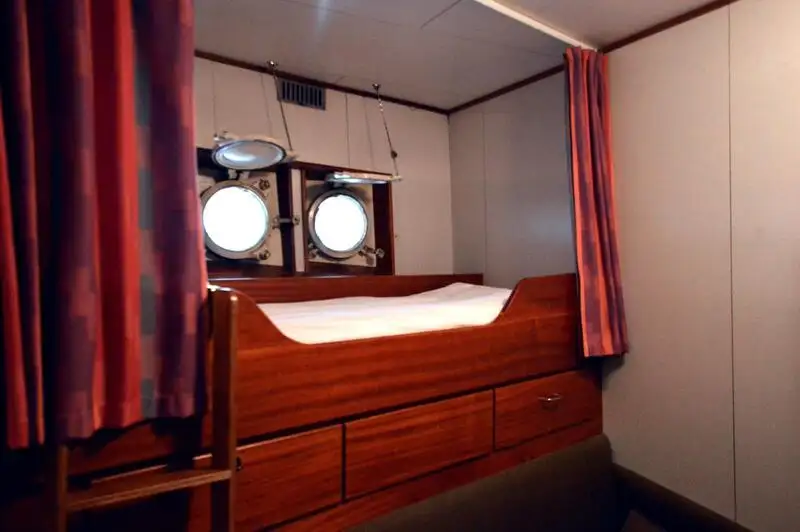 Kreuzfahrtschiff zu verkaufen