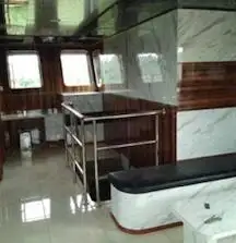 Landungsboot, Tank zu verkaufen