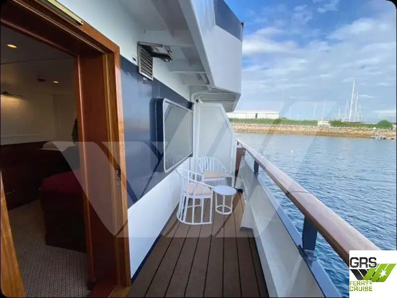 Kreuzfahrtschiff zu verkaufen
