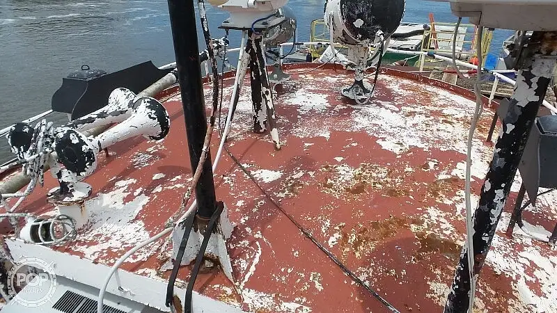 Schleppboot zu verkaufen