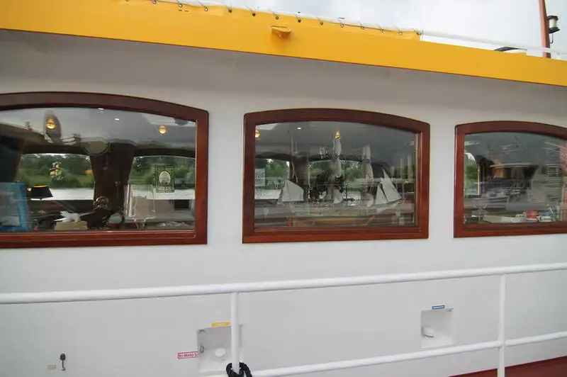 Kreuzfahrtschiff zu verkaufen