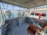 Feuerlöschboot zu verkaufen