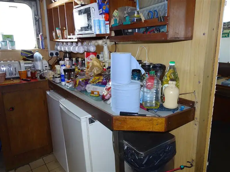 Arbeitsschiffe zu verkaufen