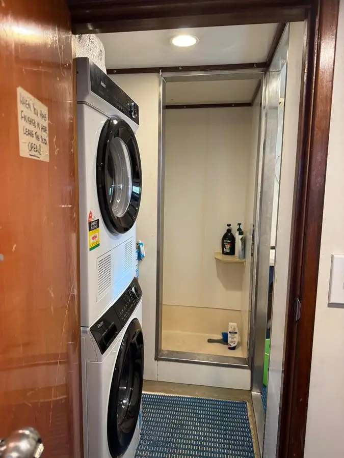 Trawler zu verkaufen