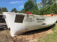 Rettungsboot zu verkaufen