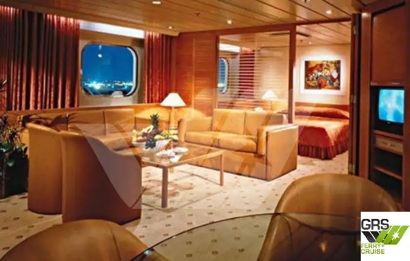 Kreuzfahrtschiff zu verkaufen