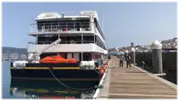 Kreuzfahrtschiff zu verkaufen