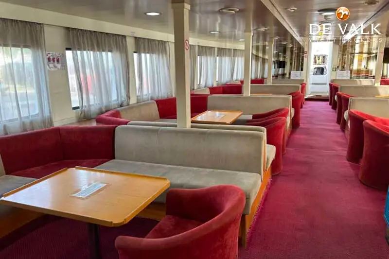 Kreuzfahrtschiff zu verkaufen