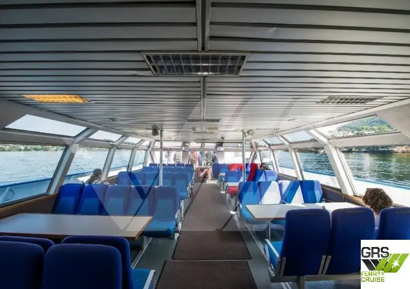 Fährschiff zu verkaufen