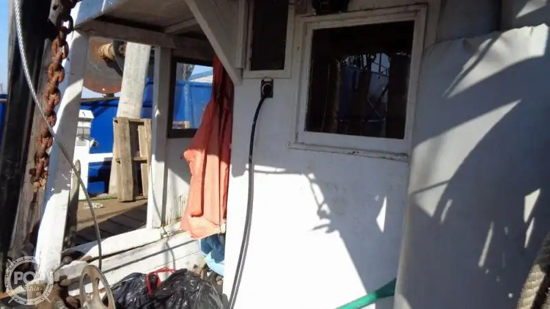 Trawler zu verkaufen