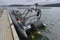 Festrumpf-Schlauchboot zu verkaufen