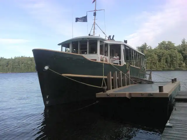 Passagierschiff zu verkaufen