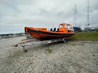 Festrumpf-Schlauchboot zu verkaufen