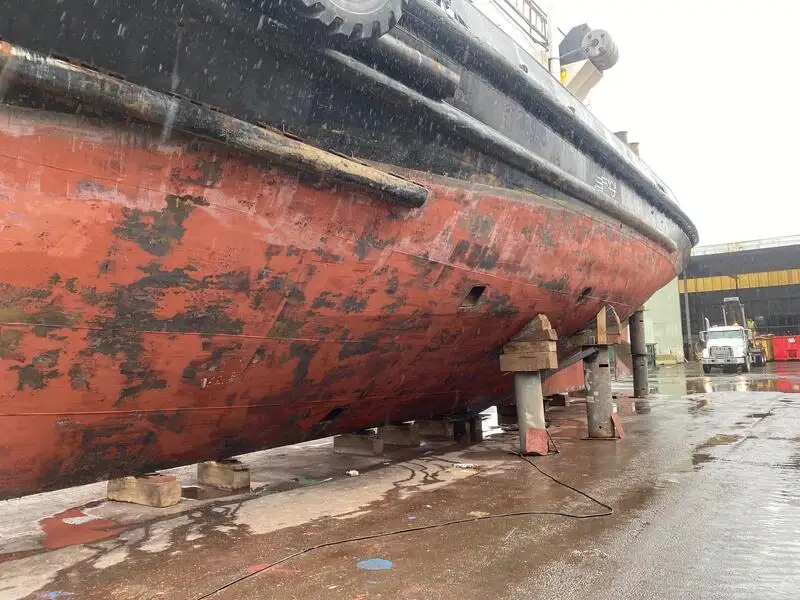 Schleppboot zu verkaufen