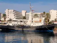 Schleppboot zu verkaufen