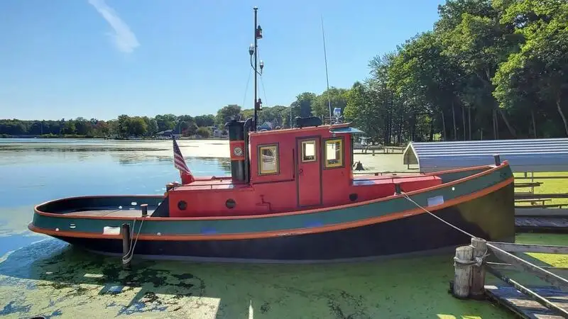Schleppboot zu verkaufen