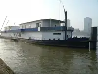 Lastkahn zu verkaufen