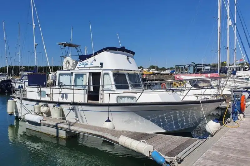 Trawler zu verkaufen