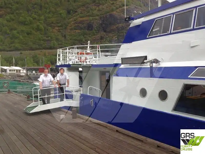 Fährschiff zu verkaufen