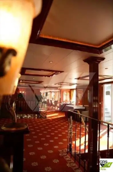 Kreuzfahrtschiff zu verkaufen