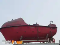 Rettungsboot zu verkaufen