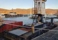 Schleppboot zu verkaufen