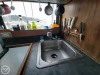 Rettungsboot zu verkaufen