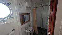Vermessungsschiff zu verkaufen