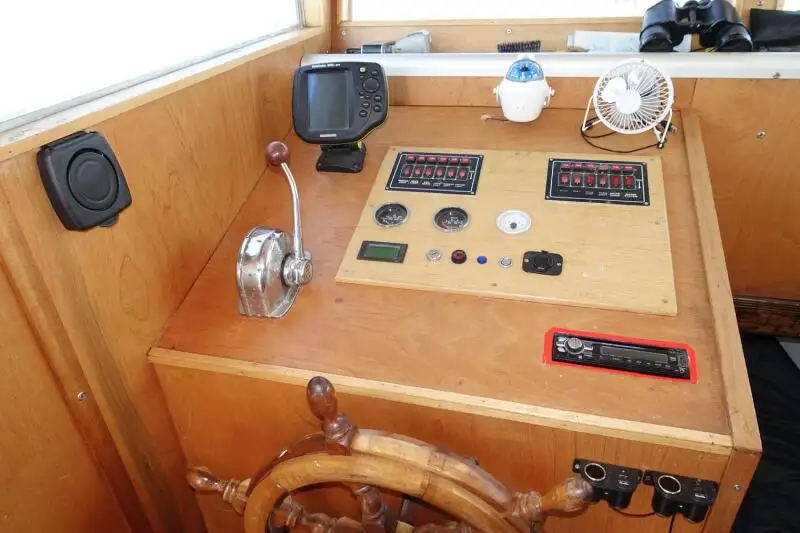 Schleppboot zu verkaufen