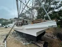 Trawler zu verkaufen