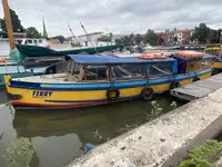 Fährschiff zu verkaufen