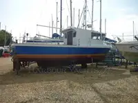 Trawler zu verkaufen
