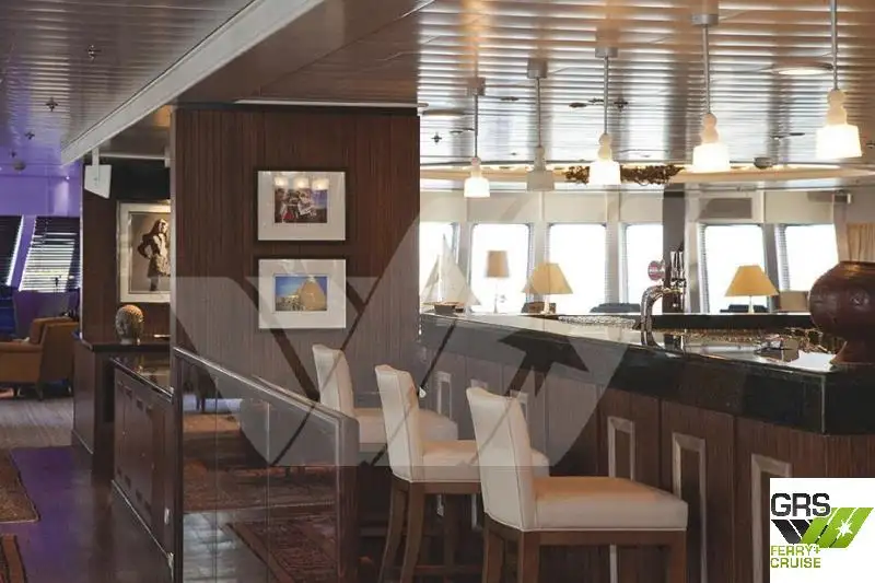 Kreuzfahrtschiff zu verkaufen