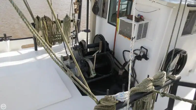 Trawler zu verkaufen